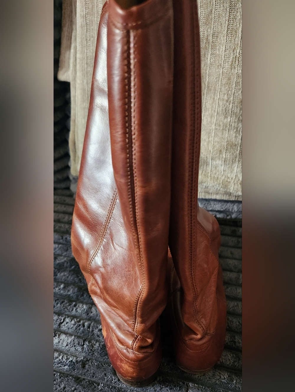 FRYE Melissa Button Tall Brown Cognac Leather Riding Boots 77167 Women's 9 B - Picture 5 of 8